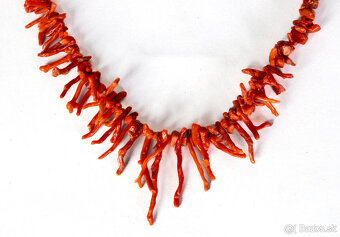 Starožitný náhrdelník z červeného koralu - 2
