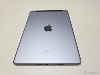 Apple iPad 9.7 Wi-Fi 128GB Silver MR7F2LL/A 6Generácia - 2