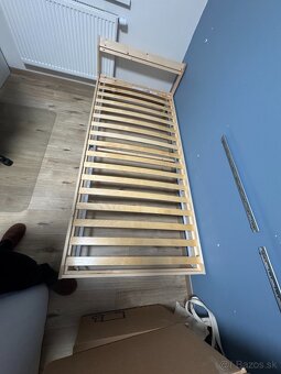 Predám posteľ s matracom 90x200cm - 2