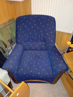 Kreslo a gauč - 2