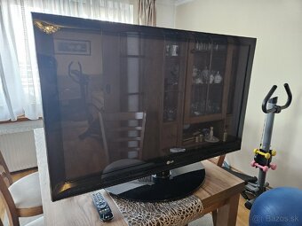 Predám televízor LG - 2