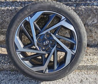 Predám 17" disky s pneumatikami na hyundai i20 - 2