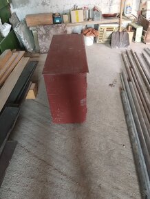 Plechová skrinka - 2