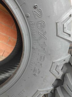 Pneu 26x11x12 - 2
