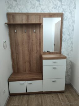 predám predsienovu zostavu Stella - 2