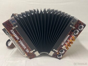 HELIGONKA  KEBRDLE - 2