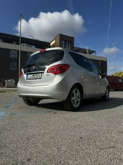 Opel Meriva B - 2