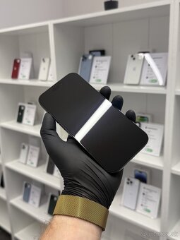  Apple iPhone 16 Pro Max 256GB Black Titanium - 2