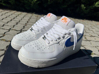 NIKE AIR FORCE - 2