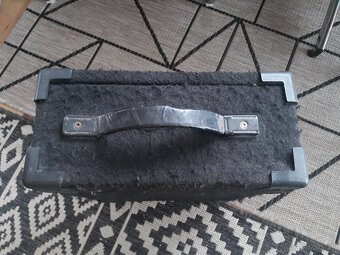 Case, kufre retro na repas - 2