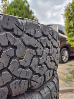 215/65 r16 BF Goodrich - 2