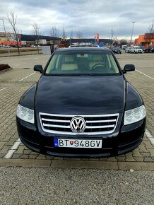 Predám zachovalý Volkswagen Touareg 4.2 V8 benzín 2004 - 2