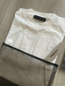 Fear of God Essentials tricka oversize veľ. M - 2