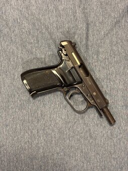 Predám CZ 83 9mm Browning - 2