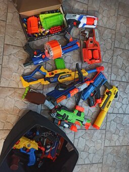 NERF zbrane - 2