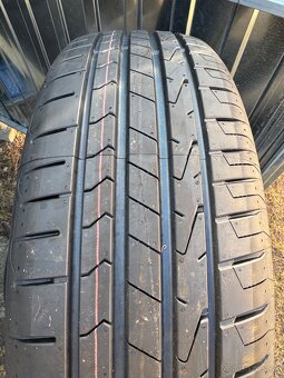 Predám Hankook 215/65 R17 rok 2022 - 2