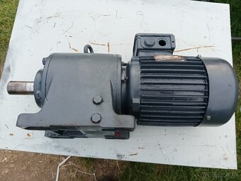 Priama prevodovka s elektromotorom 3kW.. - 2