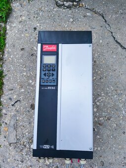 Frekvenčný menič Danfoss - 2