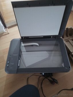 HP Deskjet 1050 print SKAN COPY - 2