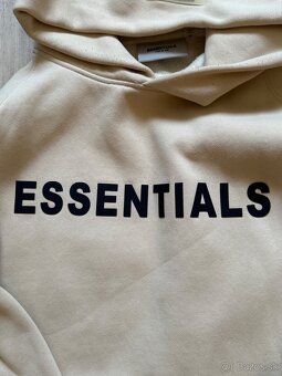 ESSENTIALS FEAR OF GOD HOODIE SIZE M - 2