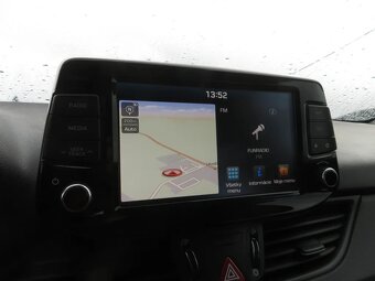 Predám Hyundai i30 family combi ODPOCET DPH - 2