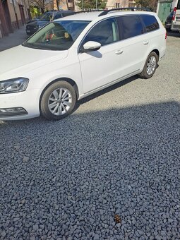 Vw passat variant B7 2,0tdi 103 kw - 2