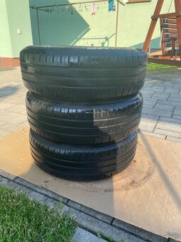 Continental 195/65 R 15 - 2