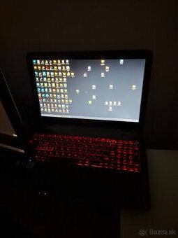i7-4720HQ, 16GB RAM, SSD 256GB + 1TB HDD, GTX 960M 2GB - 2
