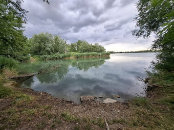 Zlaté piesky 1 izb byt,s pozemkom 250m2,voda, 50m od jazera - 2
