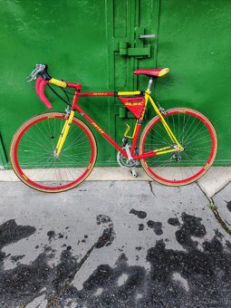 Predam cestny bicykel - 2
