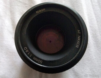 Nikon AF Nikkor 50mm f/1.8D - 2