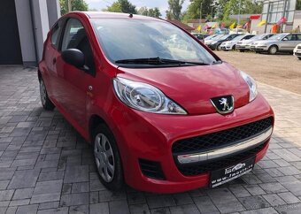 Peugeot 107 1.0 JUNIOR benzín manuál 50 kw - 2