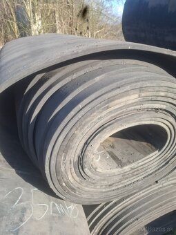 Gumena podlaha pre zvieratá - 2