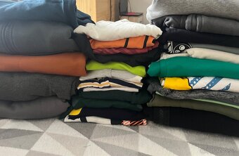 Balík s oblečením - 2