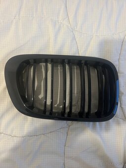 Ľadvinky prednej masky bmw e46 facelift - 2
