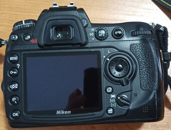 Nikon D300s - 2