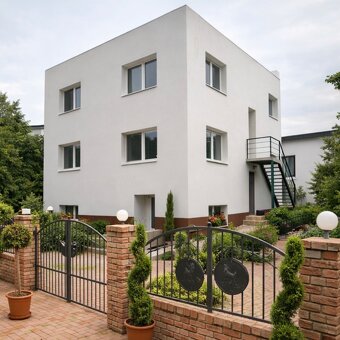 3izbovy byt, apartman,2x parkovisko - 2