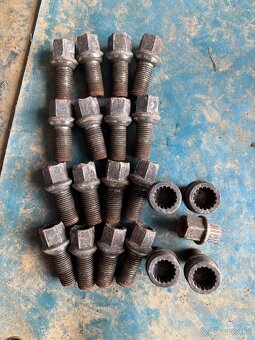 Predám sruby wv golf 6 - 2