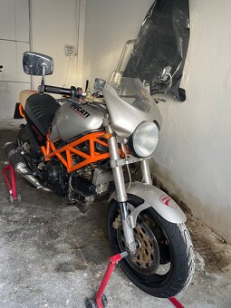 Ducati monster 620 - 2