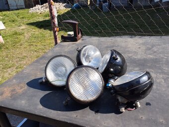 Svetlá na Zetor 25 - 2