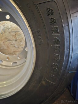 445/45R 19,5 - 2