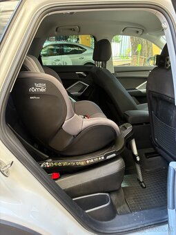 Britax romer aj so zakladnou - 2
