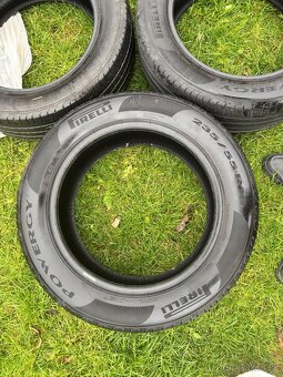 Letné pneumatiky 235/55 R18 - 2