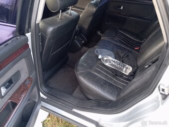 Audi A8 3.3tdi quatro 165 kw - 2