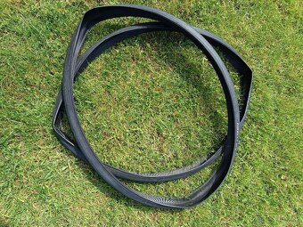 Pirelli P7™ Sport 700x32C plášť, kevlar - 2