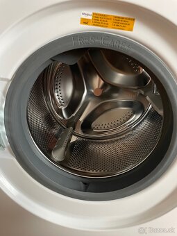 Práčka Whirlpool - 2