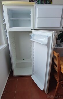Predám chladničku s mrazničkou - 2