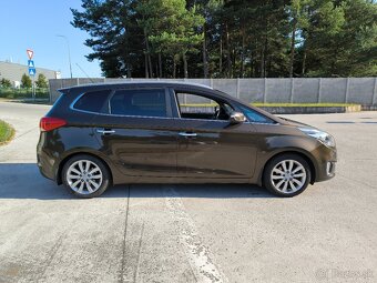 Kia carens - 2