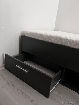 Moderná posteľ - 2