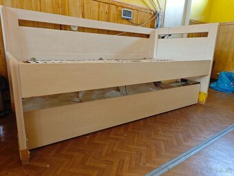 Elektrická polohovateľná posteľ - 2